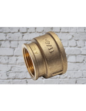 Messing Reduziermuffe 3/4" x 1/2" IG